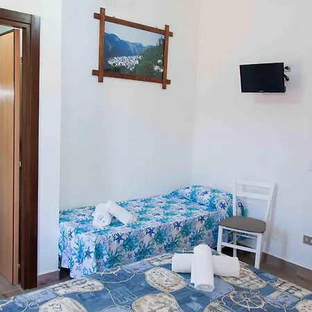 Vanity B&B-2