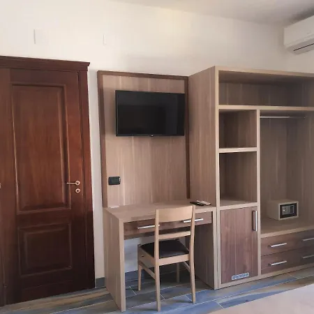 Luxury Holiday House-2